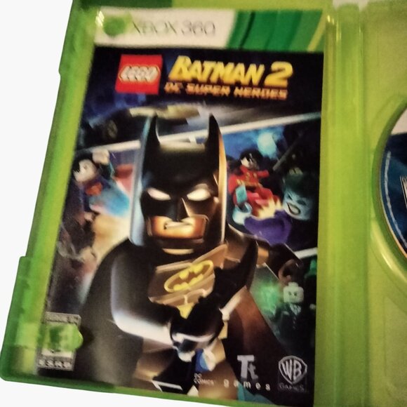 Lego Batman 2 DC Super Heroes Xbox 360 Game - Picture 3 of 5